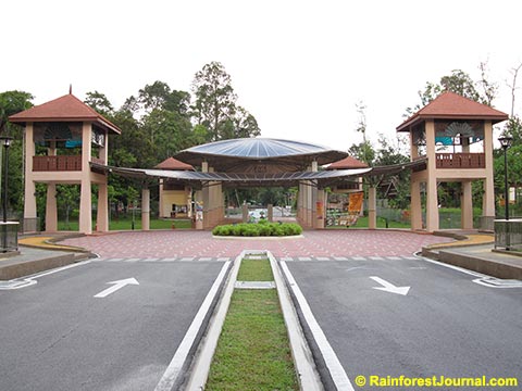 taman pertanian shah alam entrance