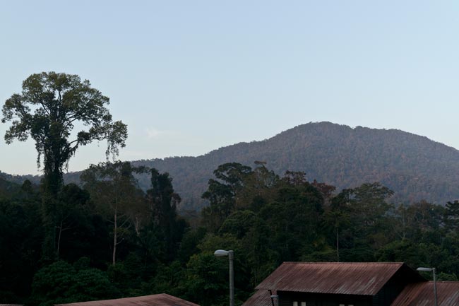 Gunung Tiong